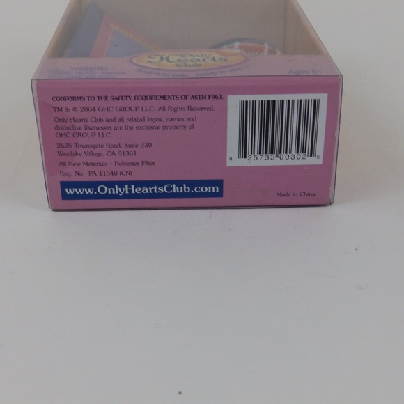 Only Hearts Club 2004 NIB Pet and Book Set Collectable Ready to Play - Picture 3 of 3